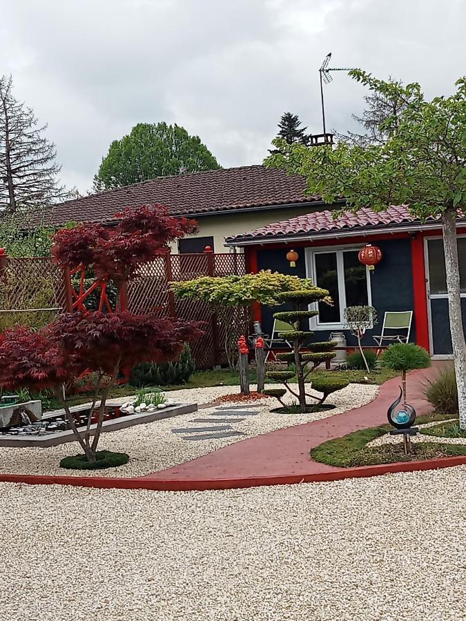 Apartamento Une Pause Quelque Part Avec Recharge Pour Voiture Electrique Saint-Medard-de-Guizieres Exterior foto